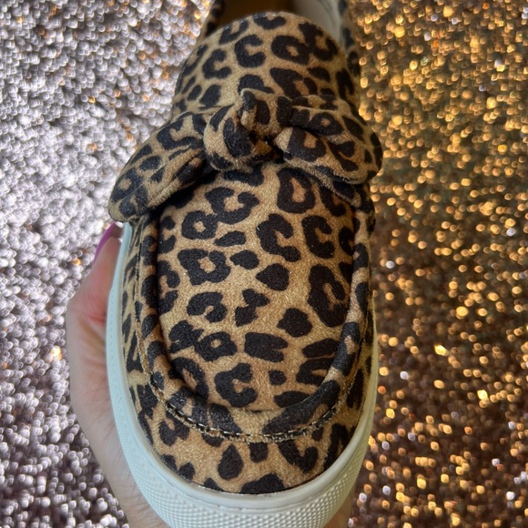 EUC Leopard Print Women's Slip-On Sneakers - Picture 3 of 3